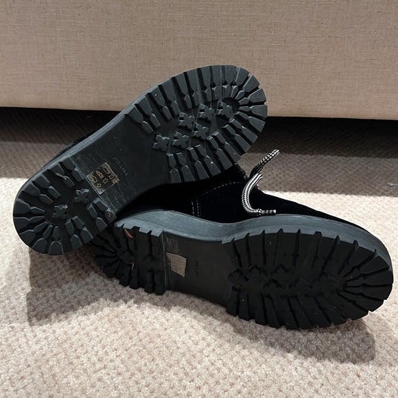 Prada Calzatore Velvet Donna Boot, size 37.5 - Picture 4 of 9